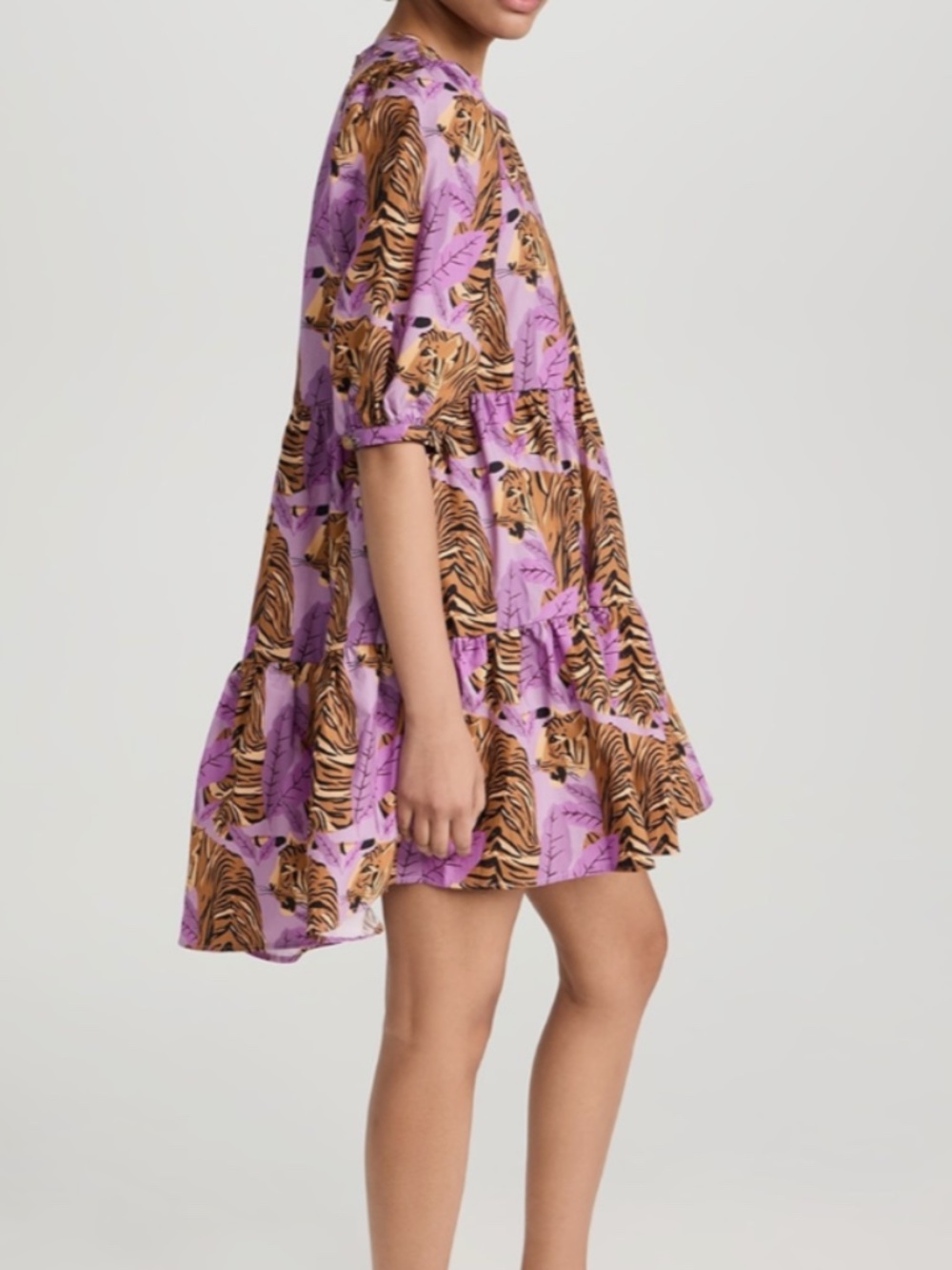 FARM Rio Tiger Leaves Lavender Puff Sleeve Mini Dress, Size Medium - Picture 3 of 9